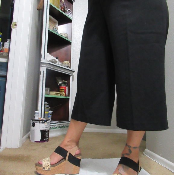 Ladies Gauchos size 10 - Picture 7 of 16